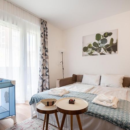 Peter Apartment With Terrace Budapest Eksteriør bilde