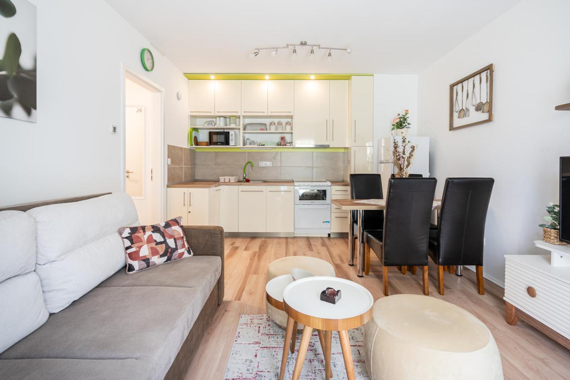 Peter Apartment With Terrace Budapest Eksteriør bilde